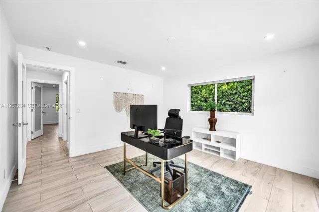 $9,999 | 1080 Northeast 104th Street, Miami Shores, FL 33138