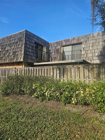 a view of a large building