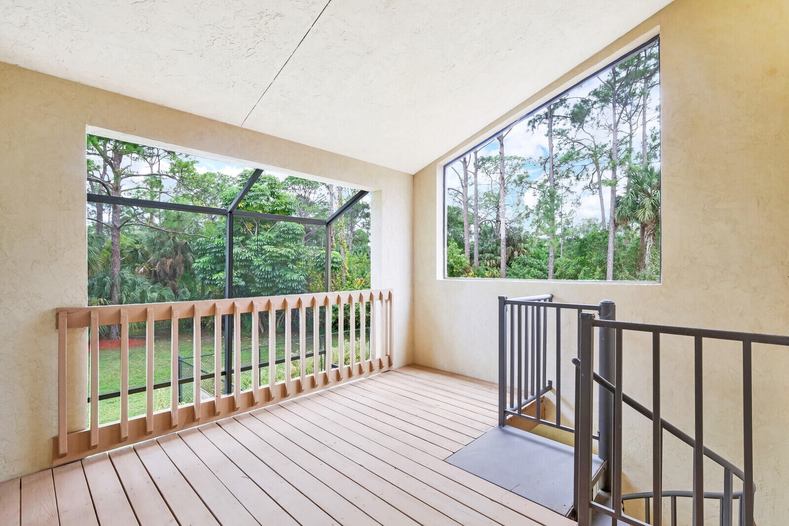 17520 Bridle Court Jupiter, FL 33478 - Photo 31 of 35 a view of porch with wooden floor