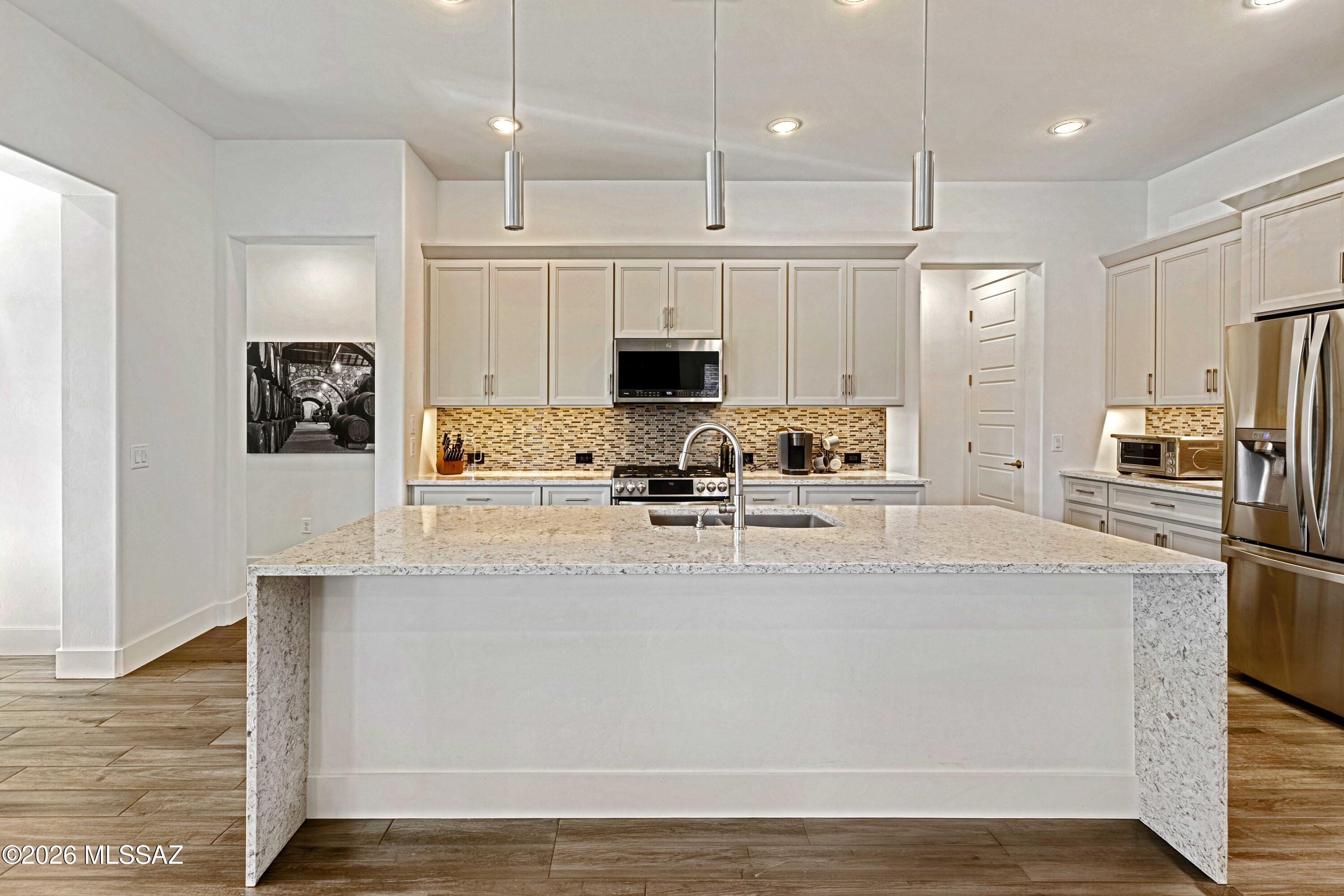 61347 East Shale Road Oracle, AZ 85623 - Photo 10 of 40 chefs kitchen