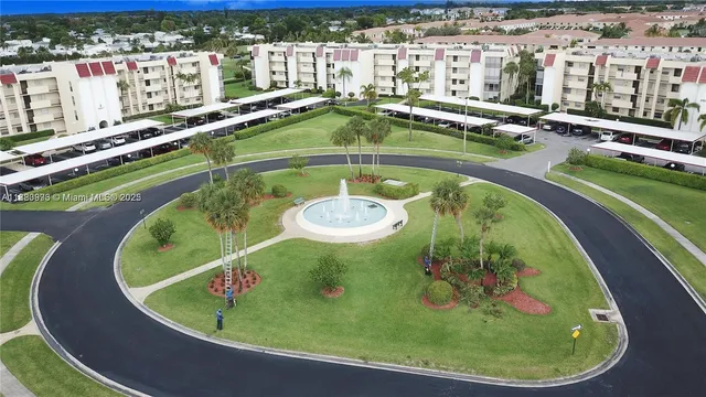$275,000 | 23099 Barwood Lane North, Unit 304, Boca Raton, FL 33428