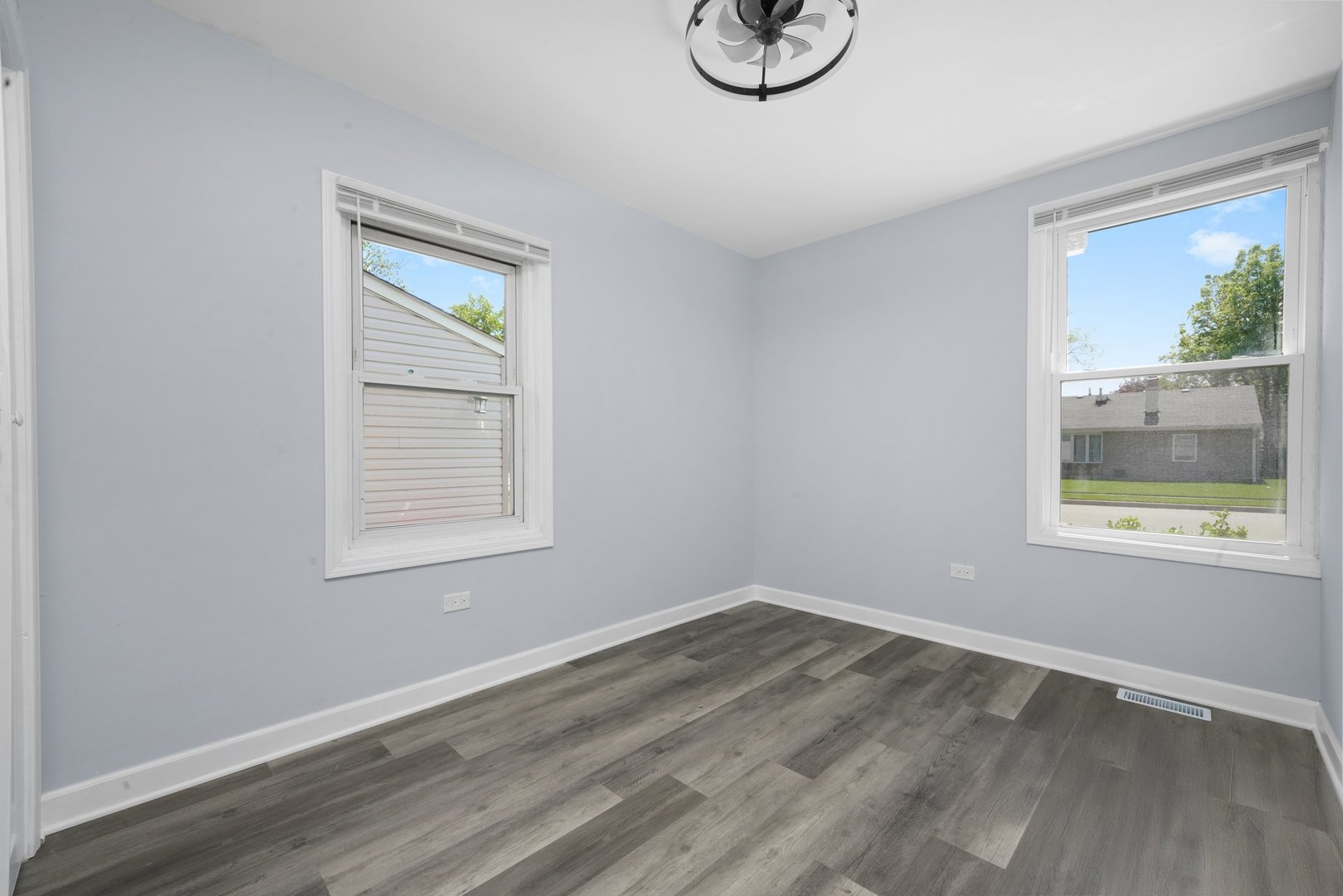 631 Fenton Avenue Romeoville, IL 60446 - Photo 11 of 16