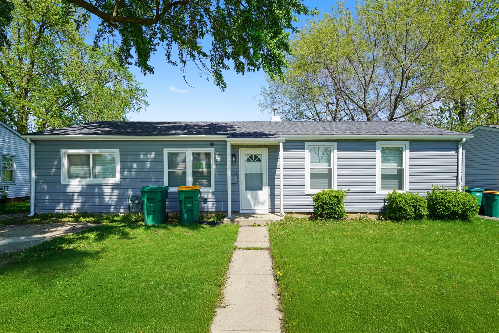 631 Fenton Avenue Romeoville, IL 60446 - Photo 2 of 16