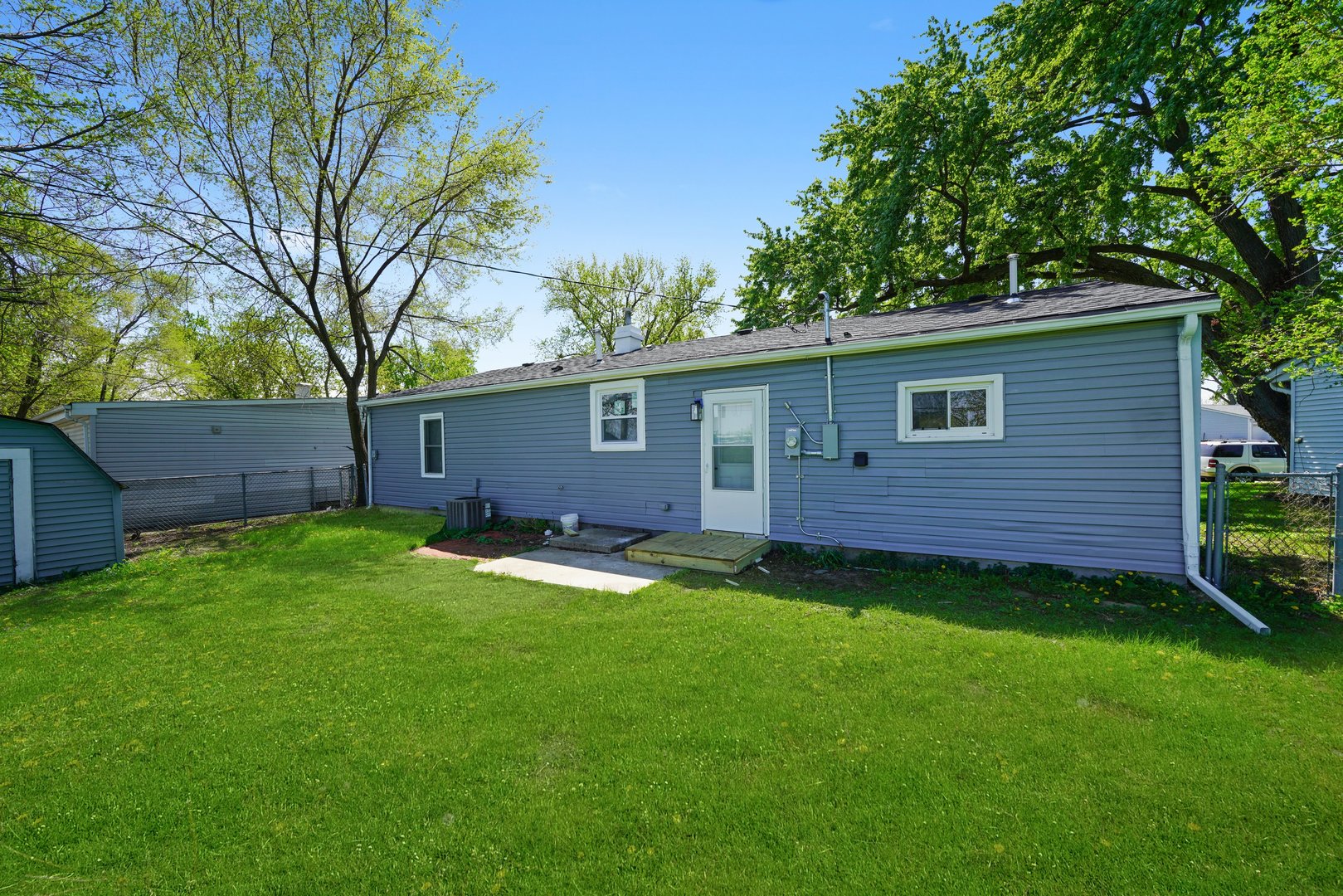 631 Fenton Avenue Romeoville, IL 60446 - Photo 8 of 16
