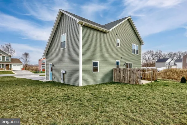 $388,990 | 223 Woodridge Drive, Shippensburg, PA 17257