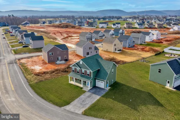 $388,990 | 223 Woodridge Drive, Shippensburg, PA 17257