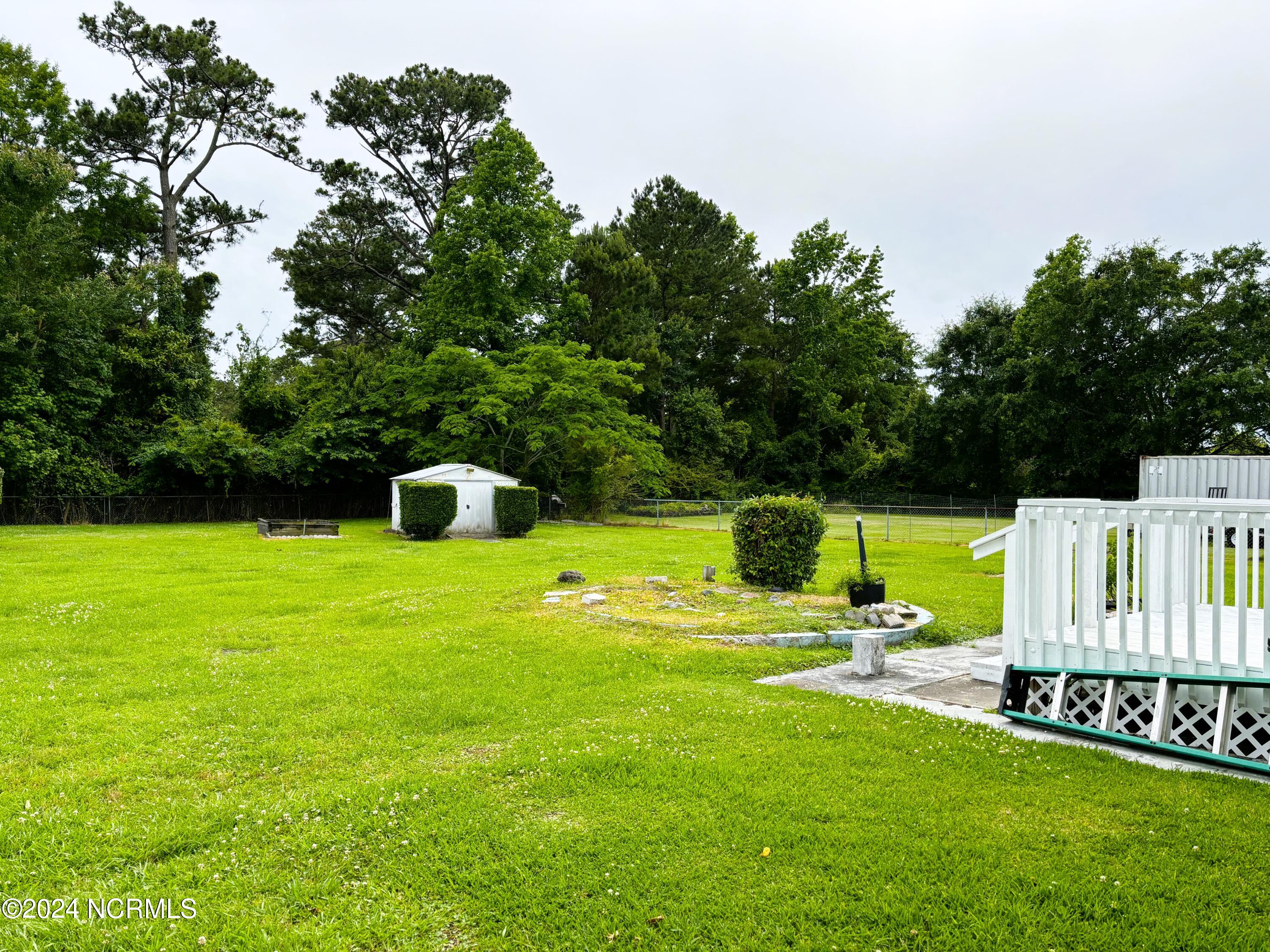 8 Jasper Road Midway Park, NC 28544 - Photo 3 of 5 Backyard