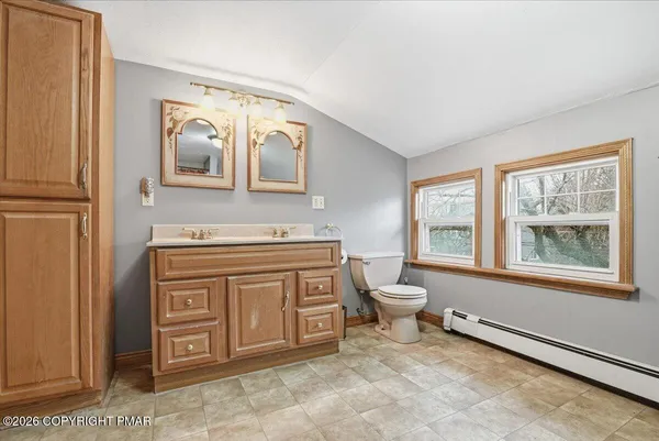 $399,000 | 529 Lindbergh Avenue, Stroudsburg, PA 18360