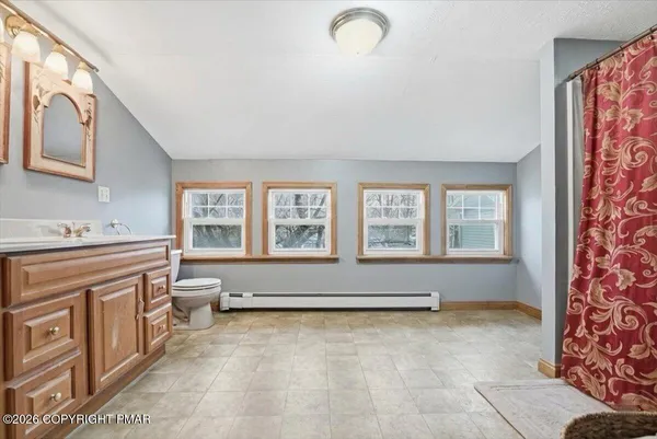 $399,000 | 529 Lindbergh Avenue, Stroudsburg, PA 18360