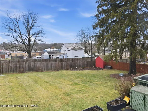 $399,000 | 529 Lindbergh Avenue, Stroudsburg, PA 18360