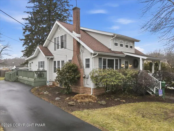 $399,000 | 529 Lindbergh Avenue, Stroudsburg, PA 18360