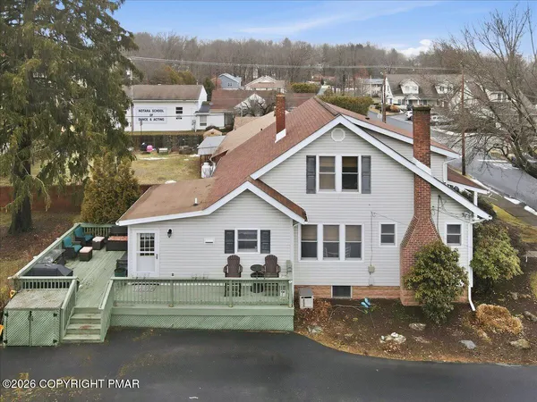$399,000 | 529 Lindbergh Avenue, Stroudsburg, PA 18360