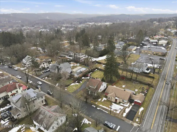 $399,000 | 529 Lindbergh Avenue, Stroudsburg, PA 18360