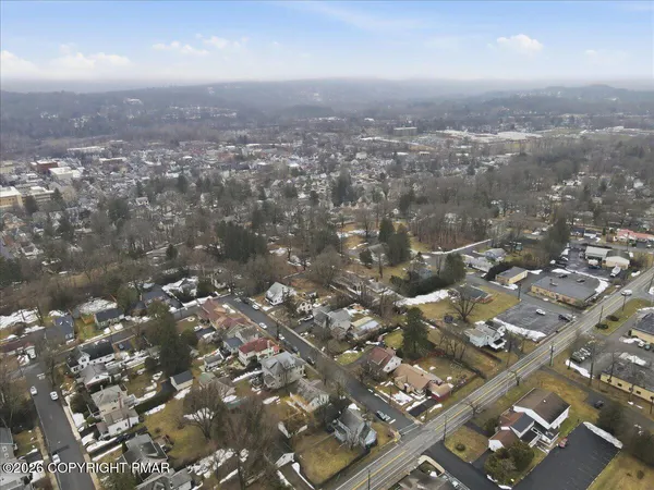$399,000 | 529 Lindbergh Avenue, Stroudsburg, PA 18360