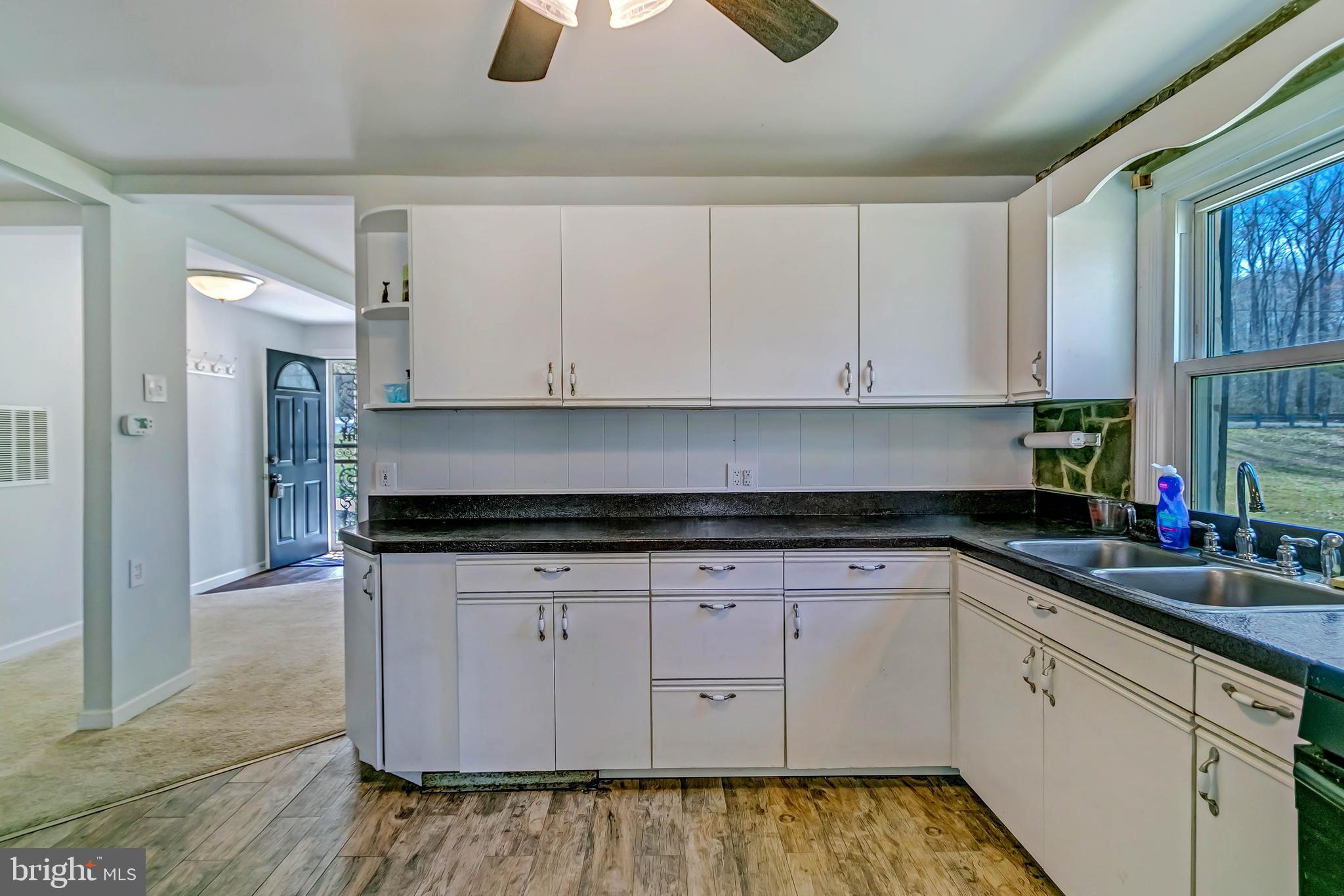 5430 Hawthorne Road La Plata, MD 20646 - Photo 8 of 25 Gallery Image 8