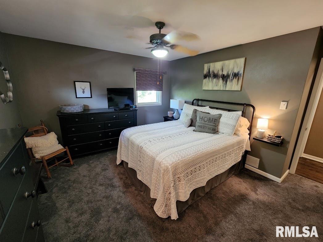 1800 Bloomington Road East Peoria, IL 61611 - Photo 17 of 67