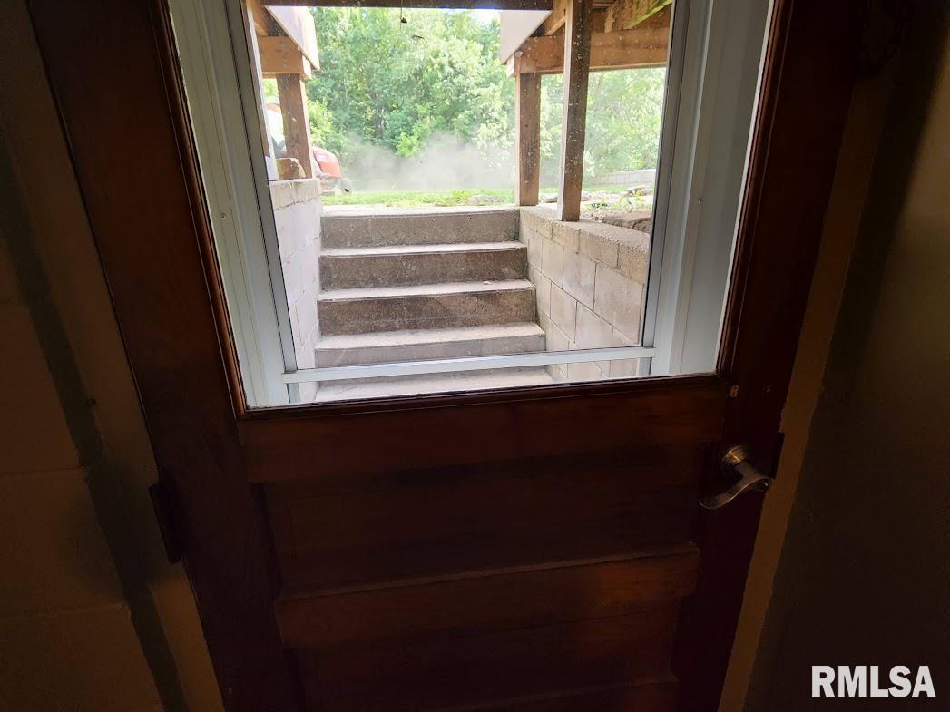 1800 Bloomington Road East Peoria, IL 61611 - Photo 53 of 67