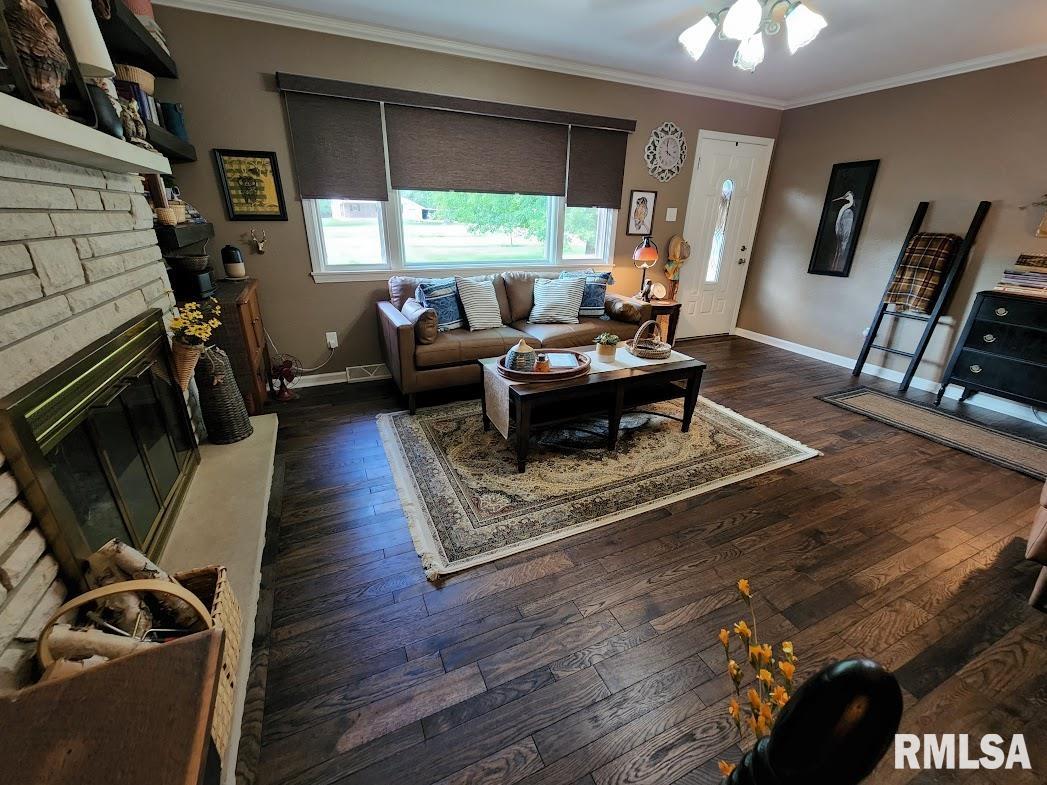 1800 Bloomington Road East Peoria, IL 61611 - Photo 10 of 67