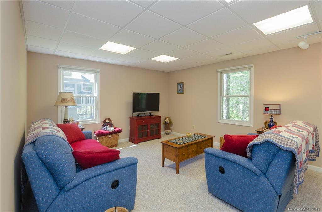 3109 Cove Loop Road, Unit 3 Hendersonville, NC 28739 - Photo 16 of 24 Gallery Image 16