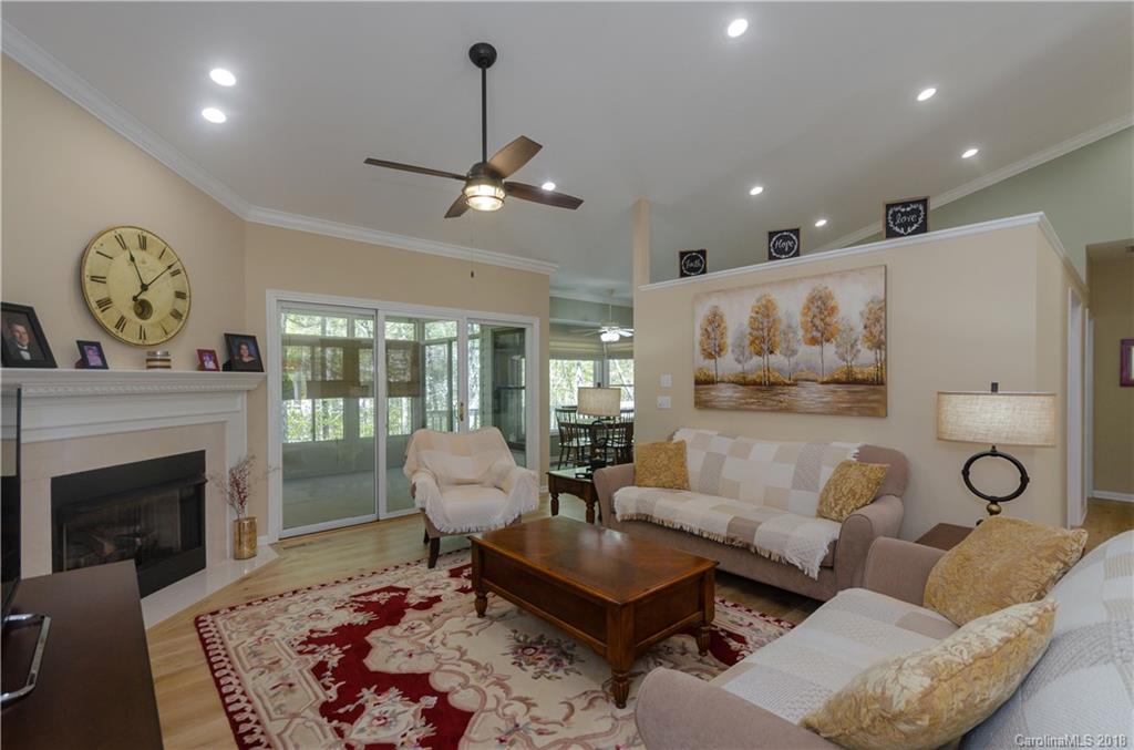 3109 Cove Loop Road, Unit 3 Hendersonville, NC 28739 - Photo 6 of 24 Gallery Image 6