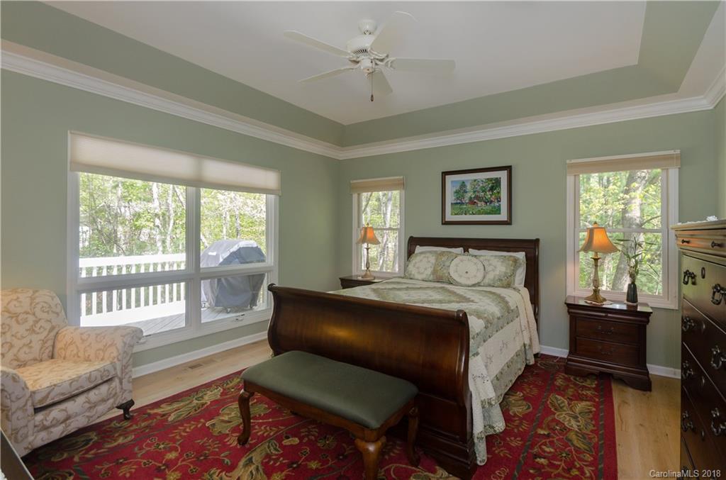 3109 Cove Loop Road, Unit 3 Hendersonville, NC 28739 - Photo 10 of 24 Gallery Image 10