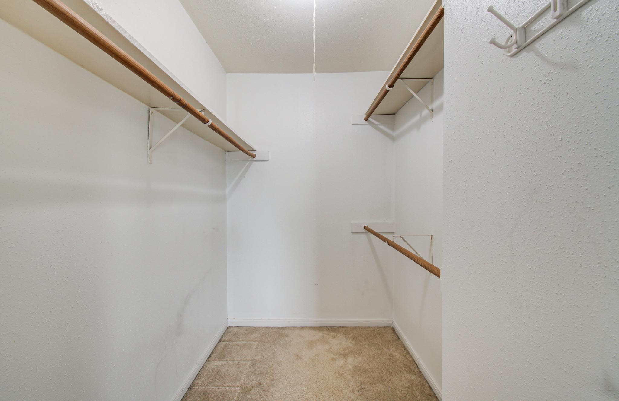 8299 Cambridge Street, Unit 1706 Houston, TX 77054 - Photo 19 of 26 a view of small space