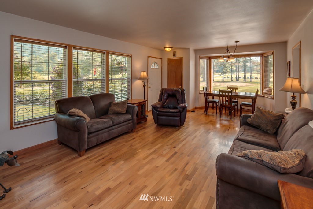 4161 Y Road Bellingham, WA 98226 - Photo 2 of 24 Gallery Image 2