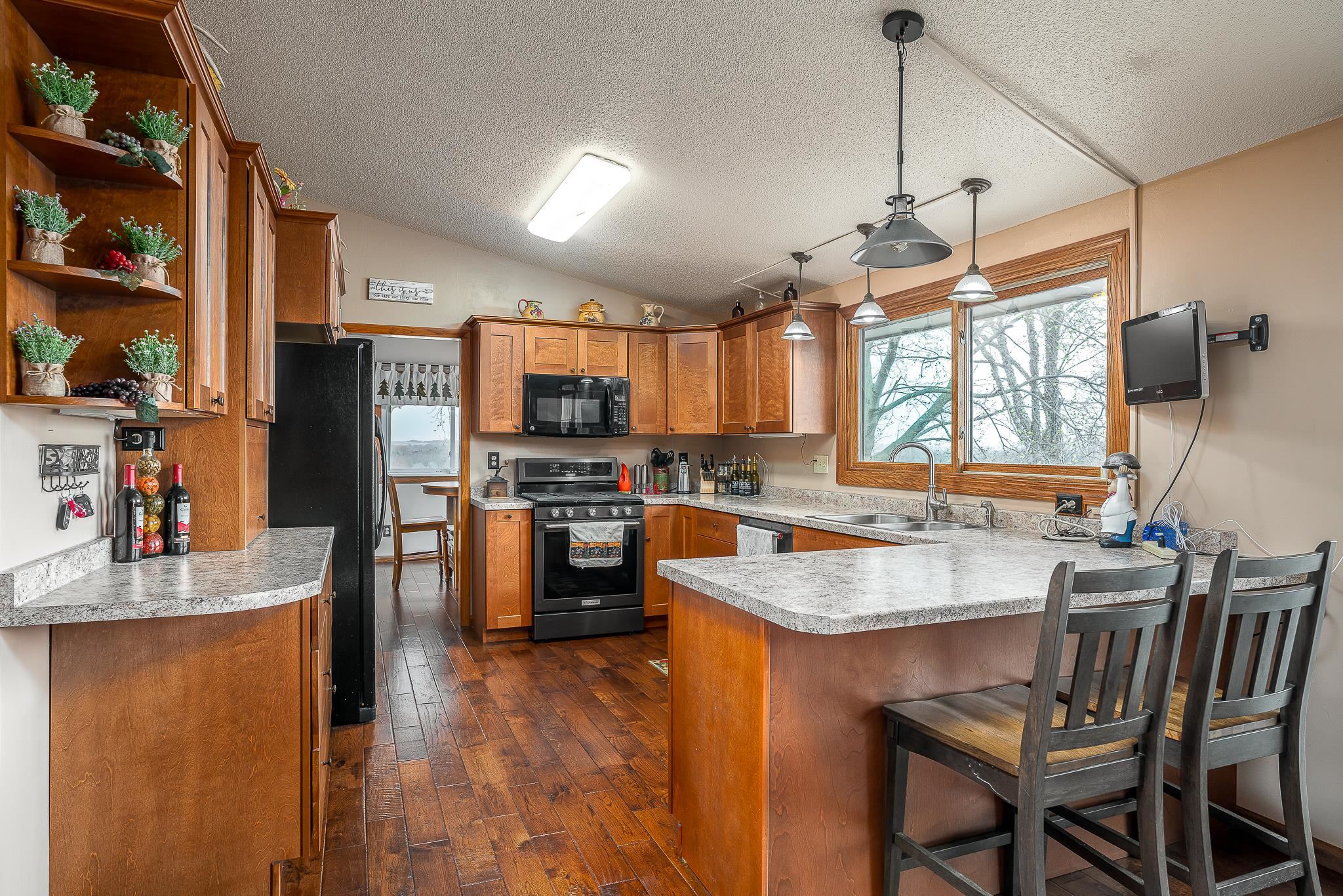 10742 Loop Road Savanna, IL 61074 - Photo 7 of 30 Gallery Image 7