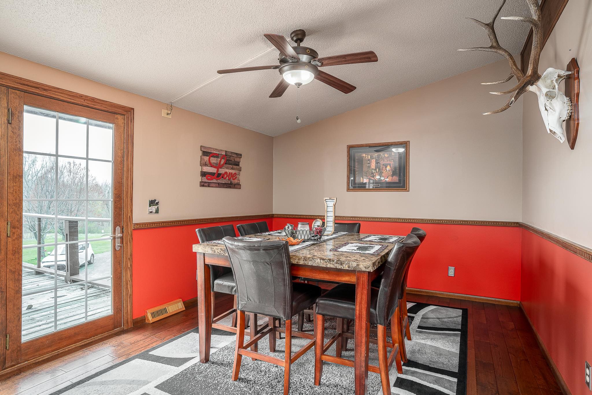 10742 Loop Road Savanna, IL 61074 - Photo 8 of 30 Gallery Image 8