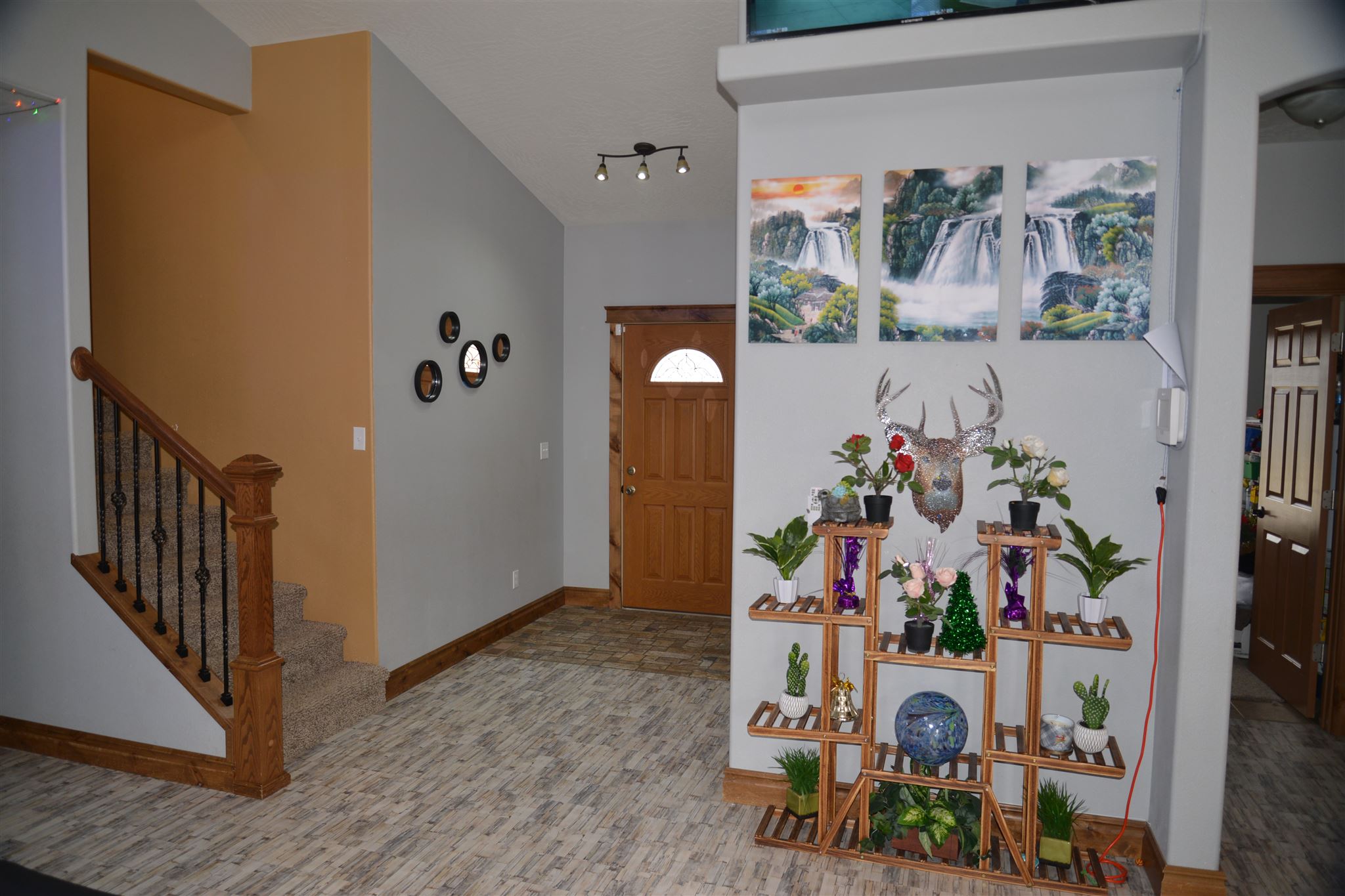 520 North Vercler Road Spokane Valley, WA 99216 - Photo 8 of 27 Gallery Image 8