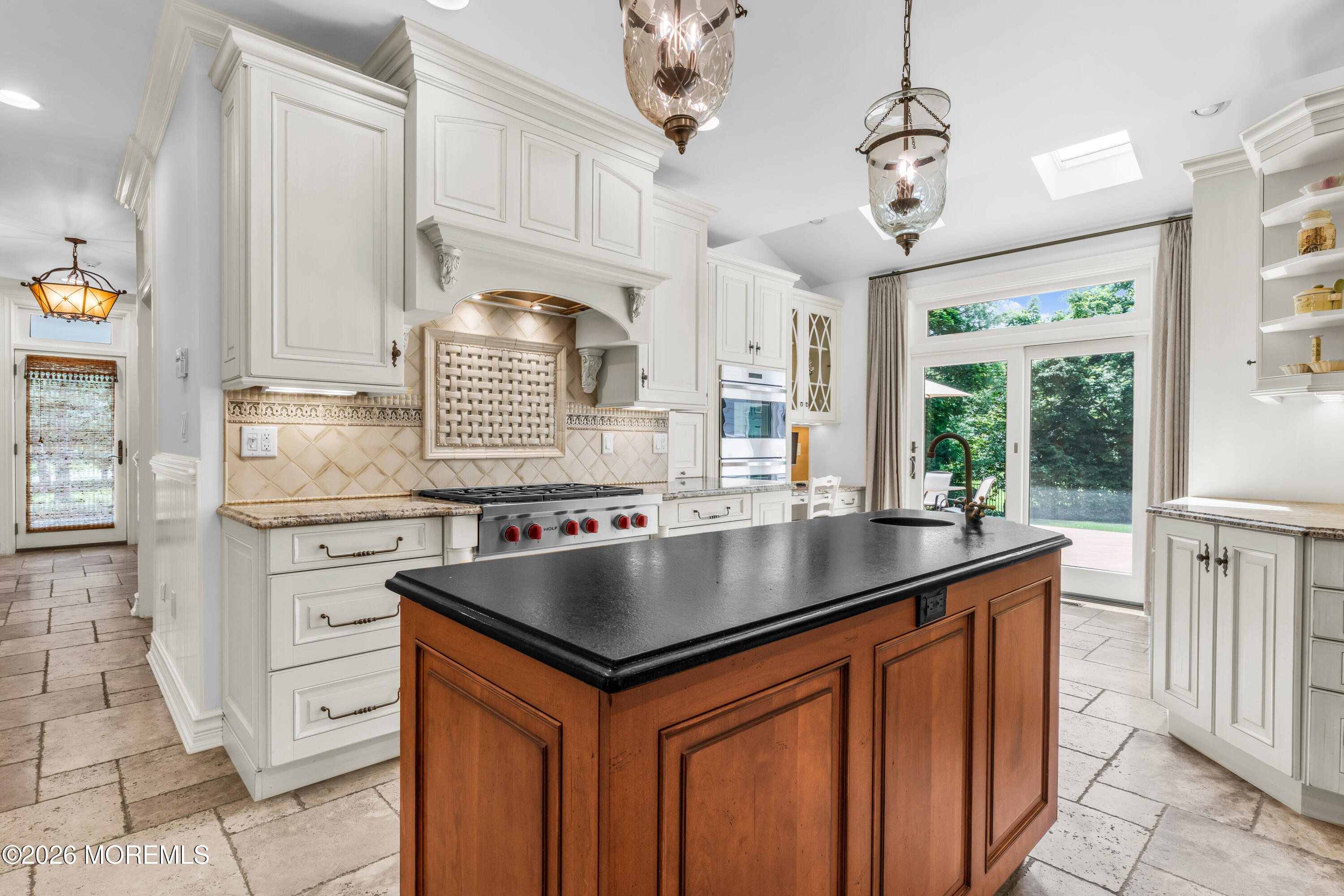 2 Falcon Ridge Circle Holmdel, NJ 07733 - Photo 8 of 83 HOM09773