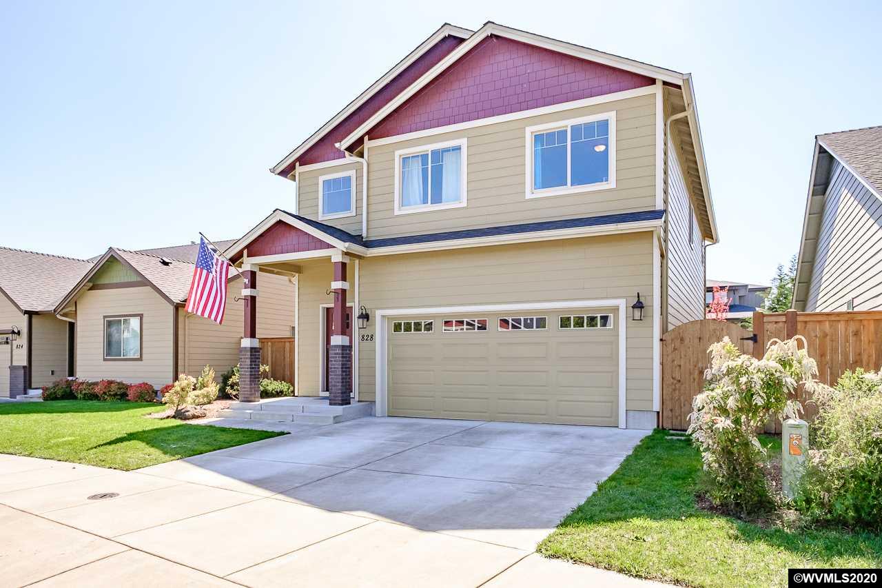 828 Northwest Hickory Street Albany, OR 97321 - Photo 2 of 38