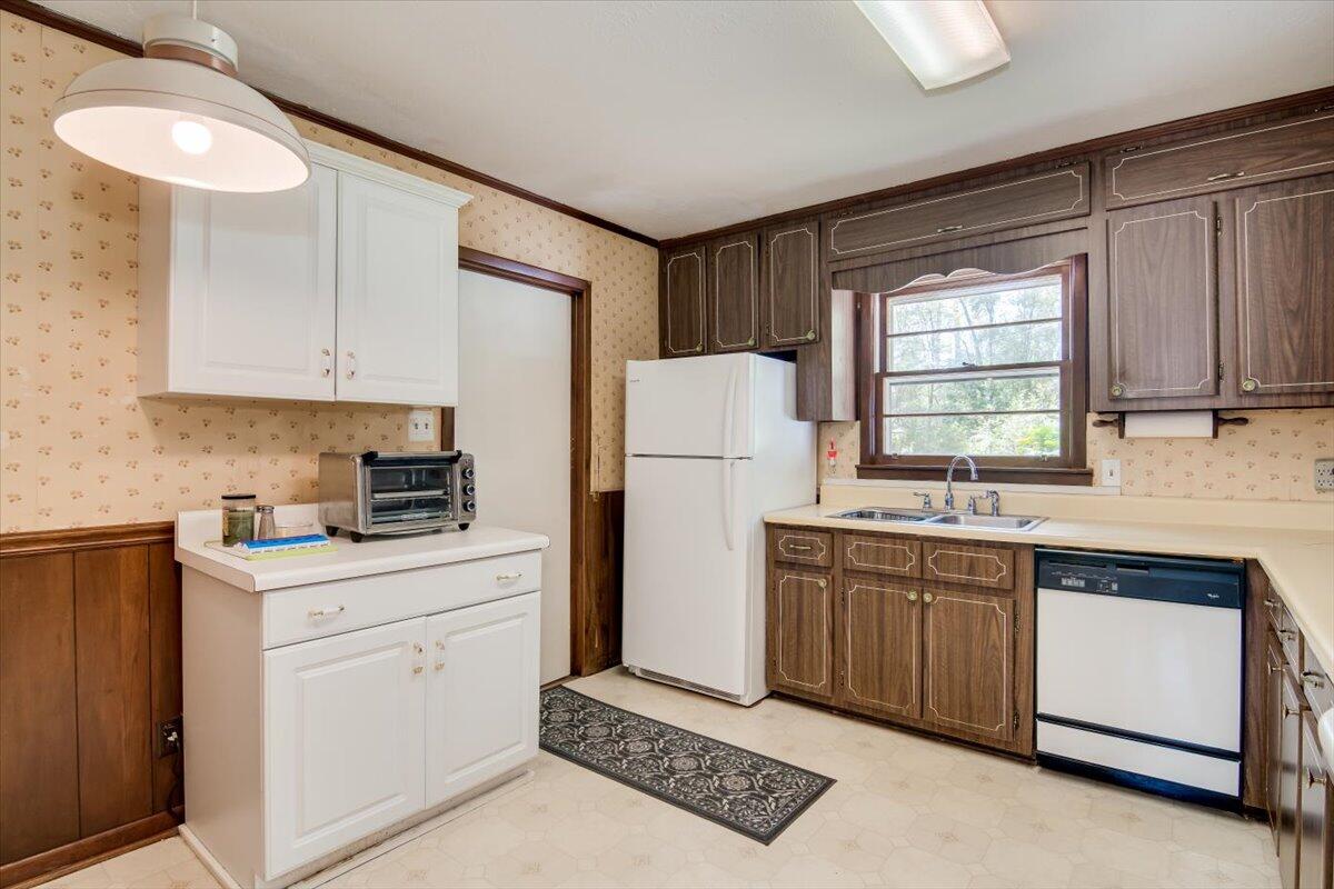 2001 Pine Log Road Aiken, SC 29803 - Photo 13 of 29 Gallery Image 13