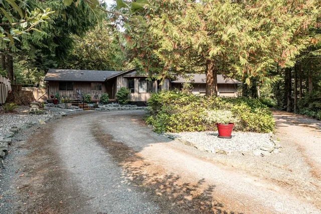 $264,900 | 311 Willapa Place, La Conner, WA 98257