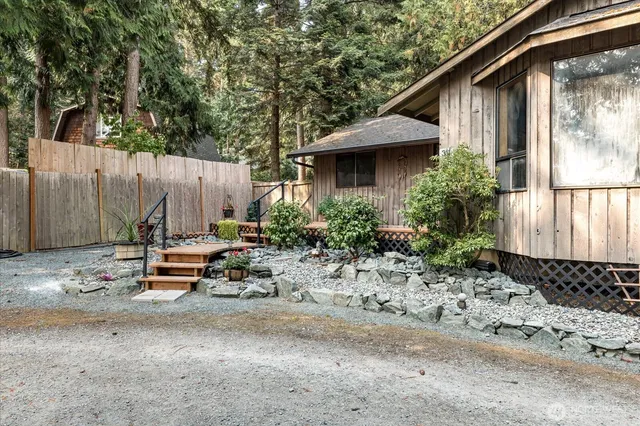 $264,900 | 311 Willapa Place, La Conner, WA 98257