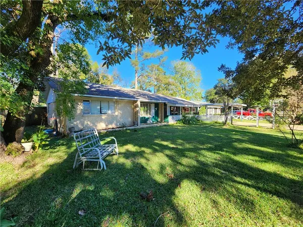 $144,500 | 1433 Plantation Drive, Alexandria, LA 71301