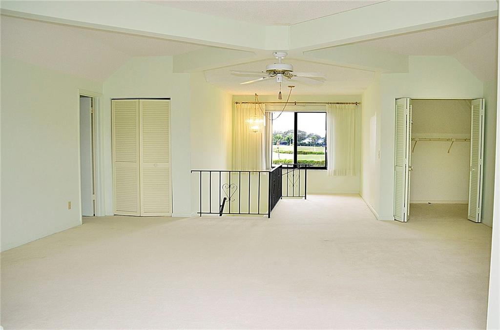5670 Southeast Miles Grant Road Stuart, FL 34997 - Photo 13 of 36