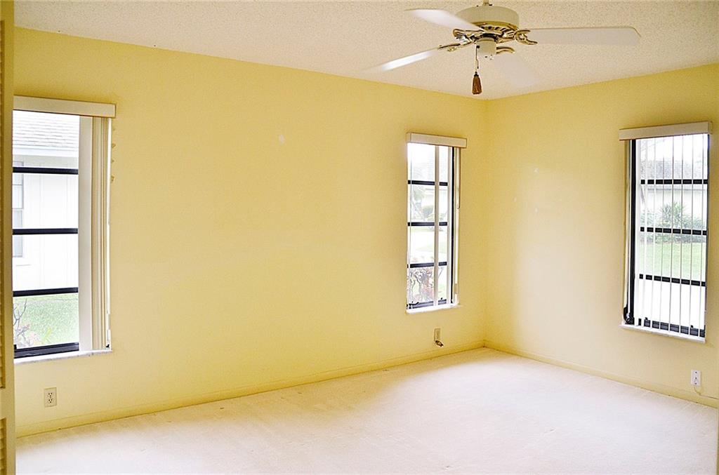 5670 Southeast Miles Grant Road Stuart, FL 34997 - Photo 19 of 36