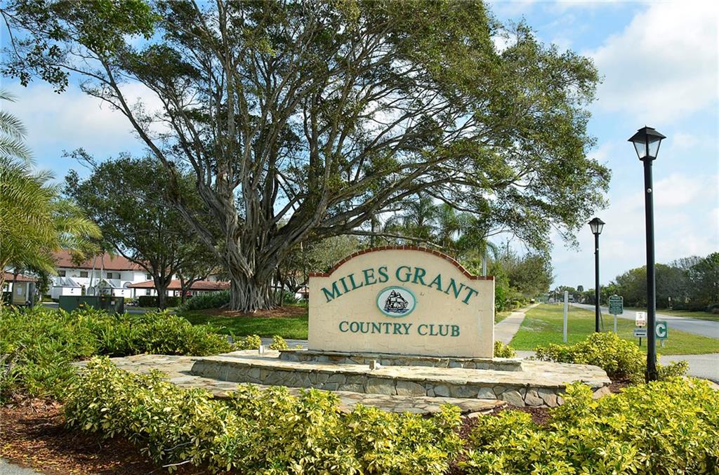 5670 Southeast Miles Grant Road Stuart, FL 34997 - Photo 3 of 36