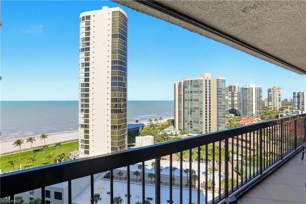 $15,000 | 4551 Gulf Shore Boulevard North, Unit 1500, Naples, FL 34103