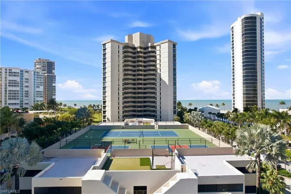 $15,000 | 4551 Gulf Shore Boulevard North, Unit 1500, Naples, FL 34103