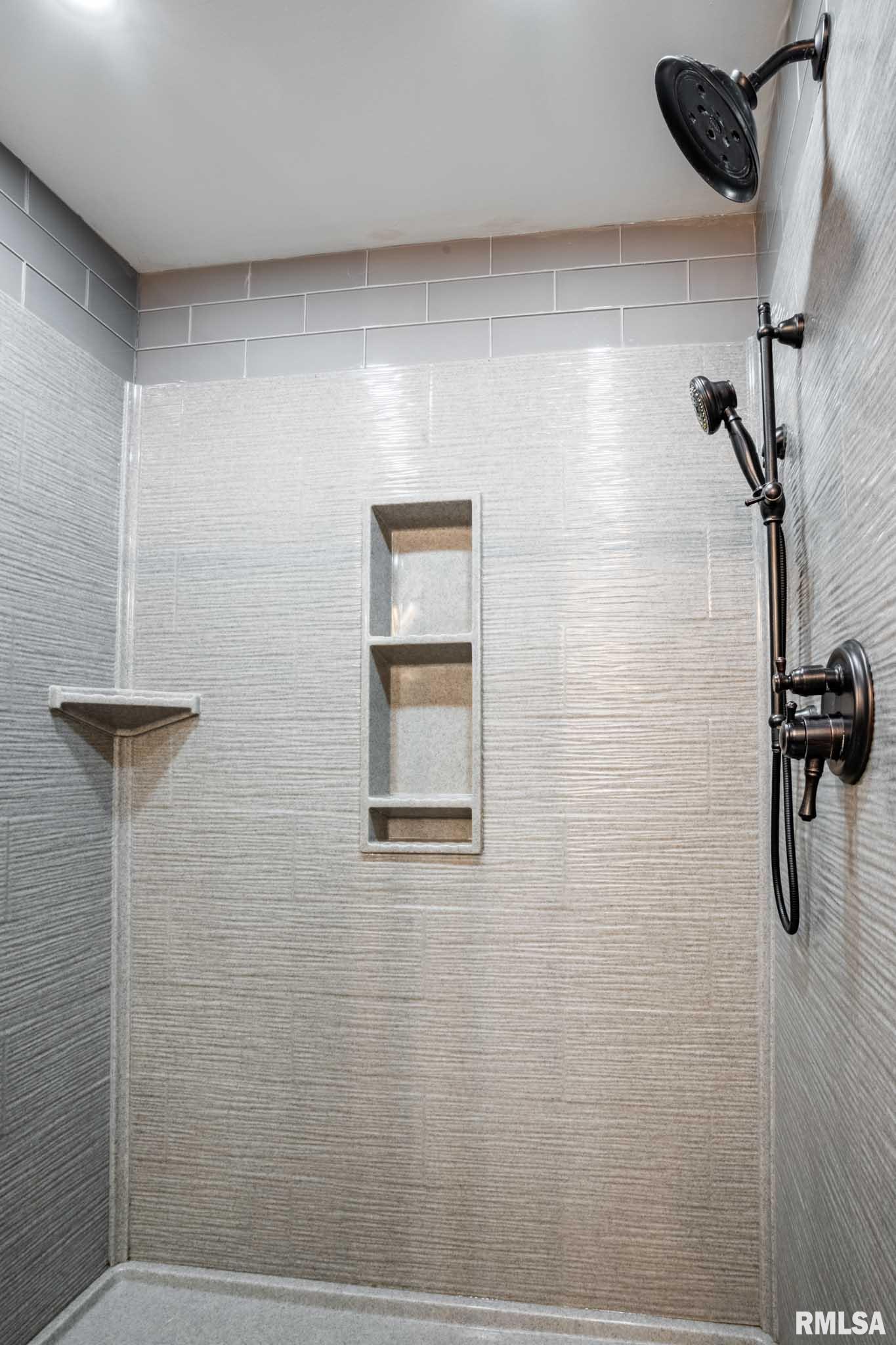 1901 Spring Garden Road Marion, IL 62959 - Photo 25 of 63