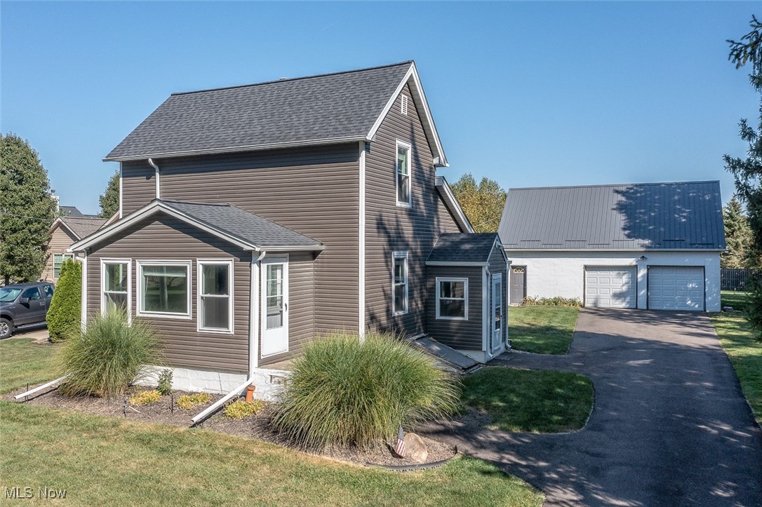 20592 Drake Road Strongsville, OH 44149 - Photo 1 of 41 Gallery Image 1