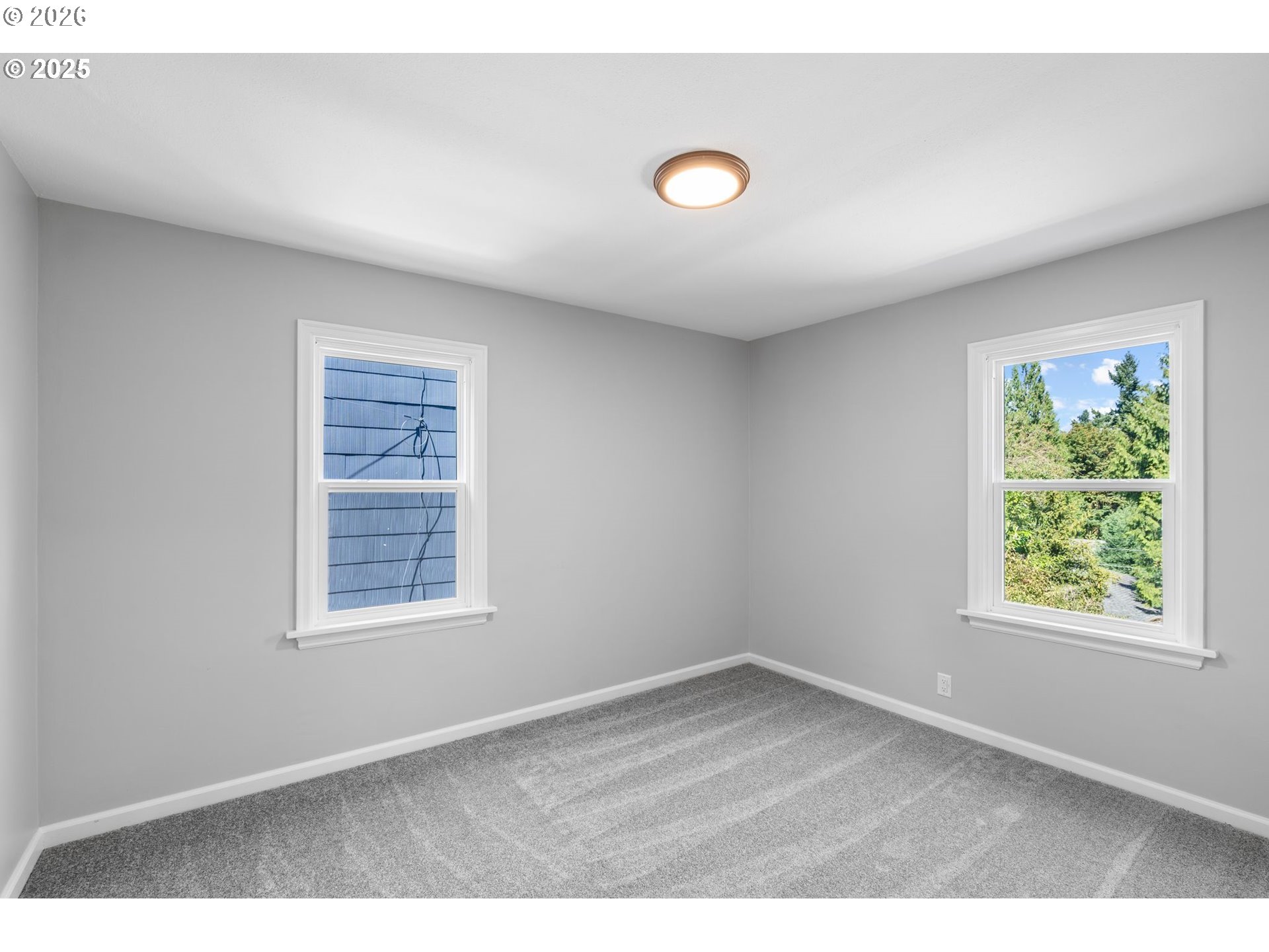 7776 Southwest 5th Avenue Portland, OR 97219 - Photo 14 of 46