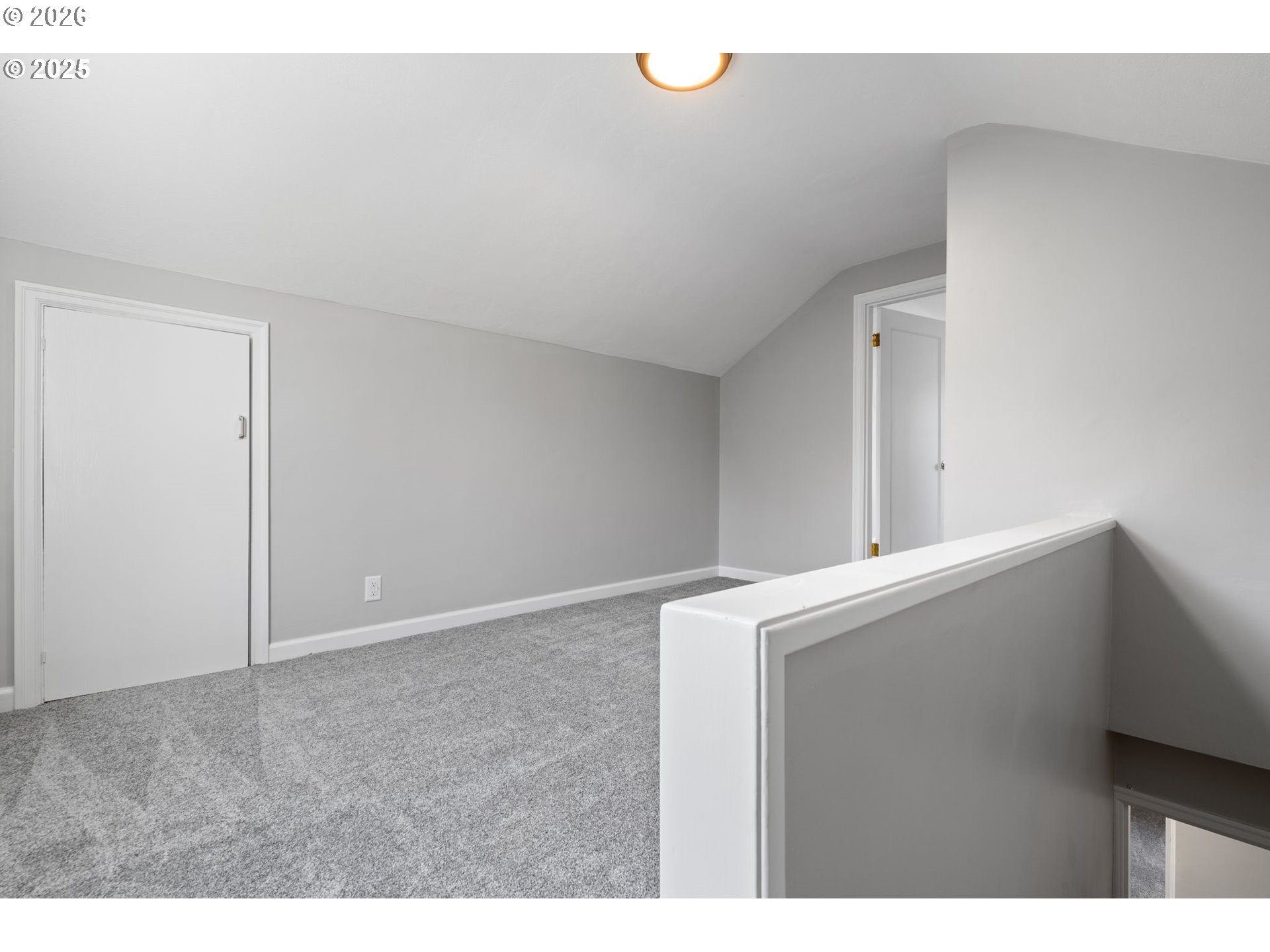 7776 Southwest 5th Avenue Portland, OR 97219 - Photo 19 of 46