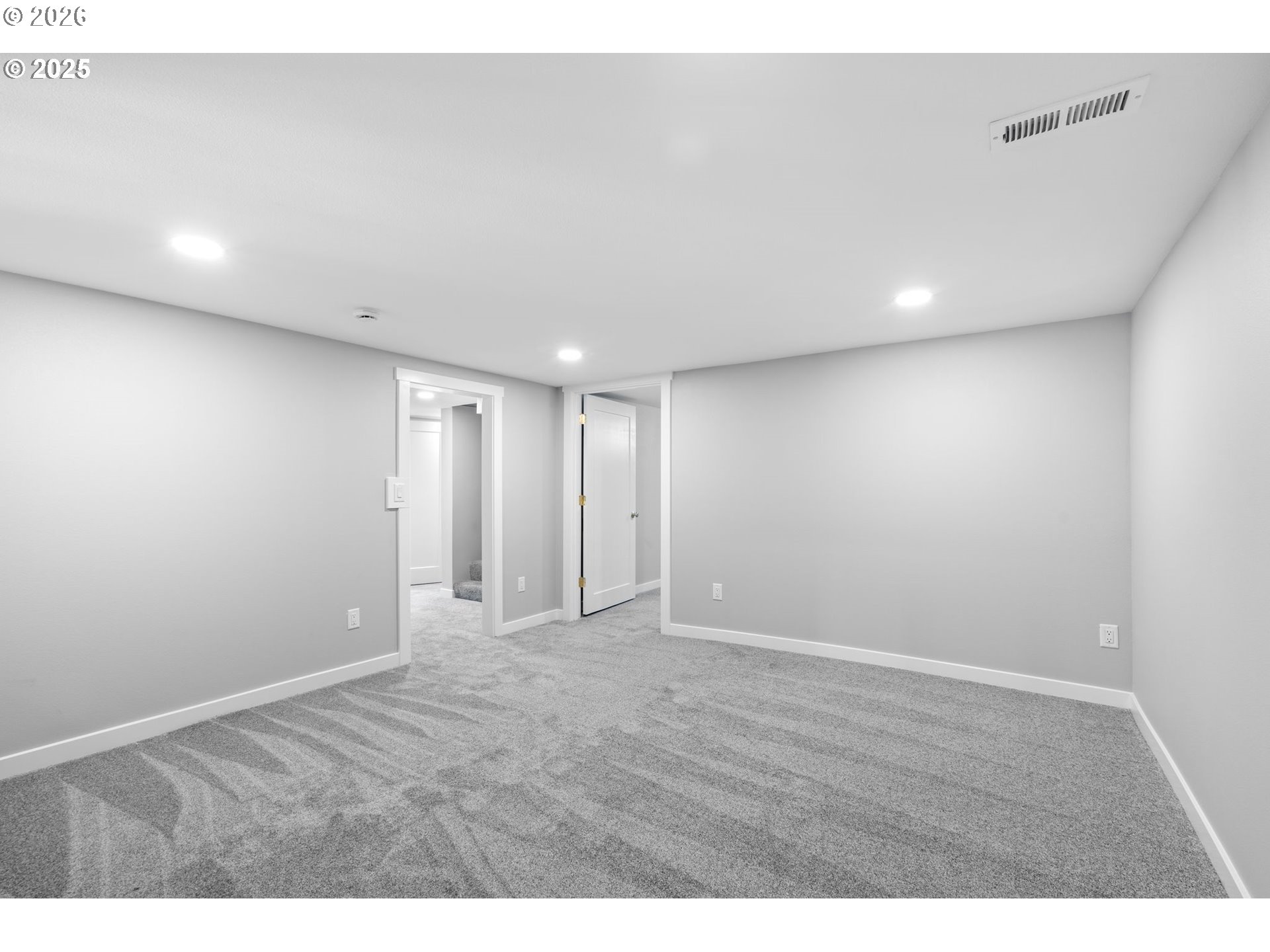 7776 Southwest 5th Avenue Portland, OR 97219 - Photo 28 of 46