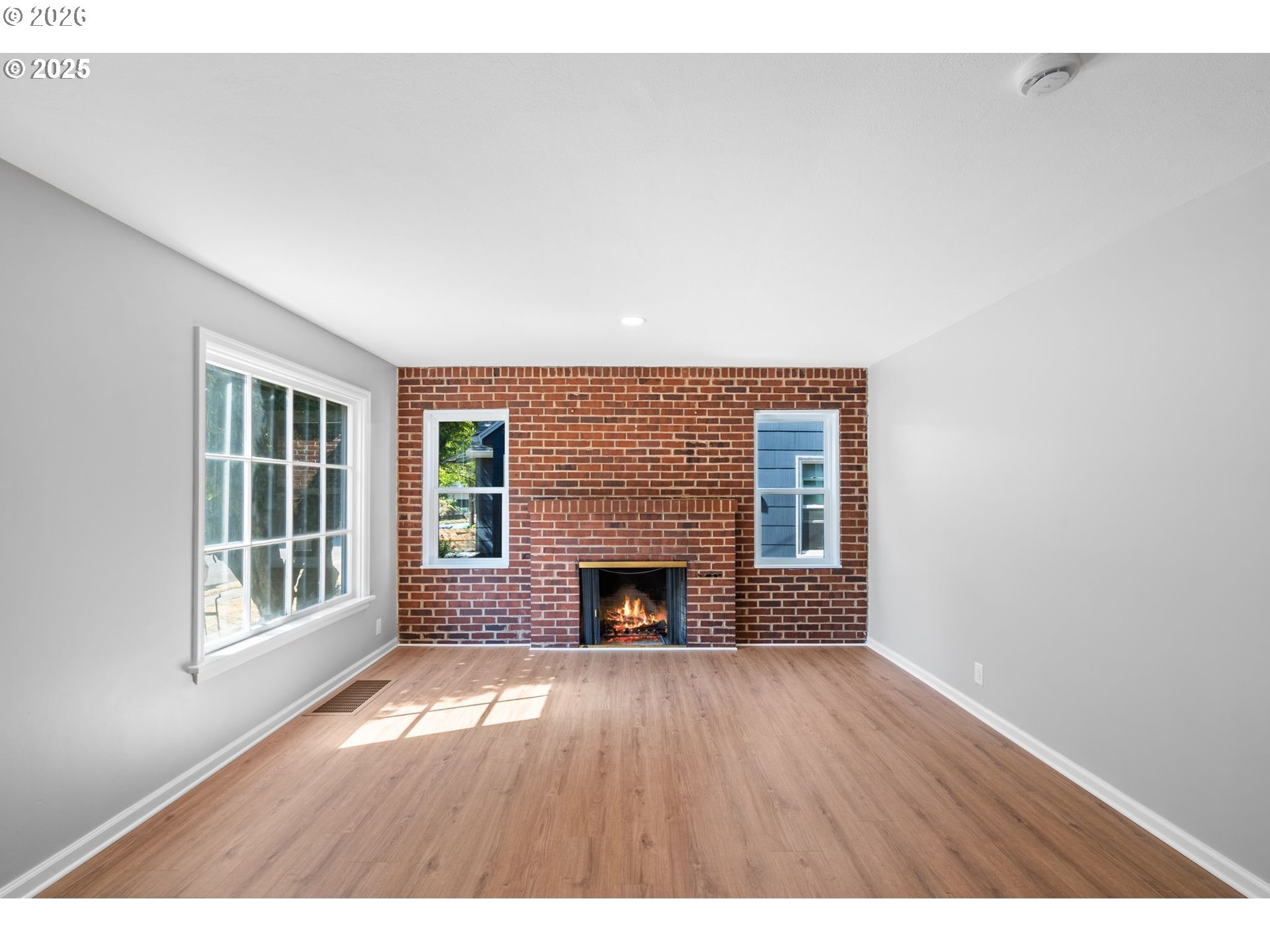 7776 Southwest 5th Avenue Portland, OR 97219 - Photo 35 of 46
