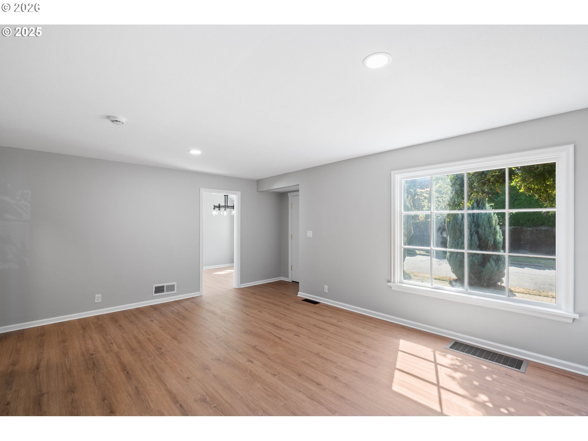 7776 Southwest 5th Avenue Portland, OR 97219 - Photo 37 of 46