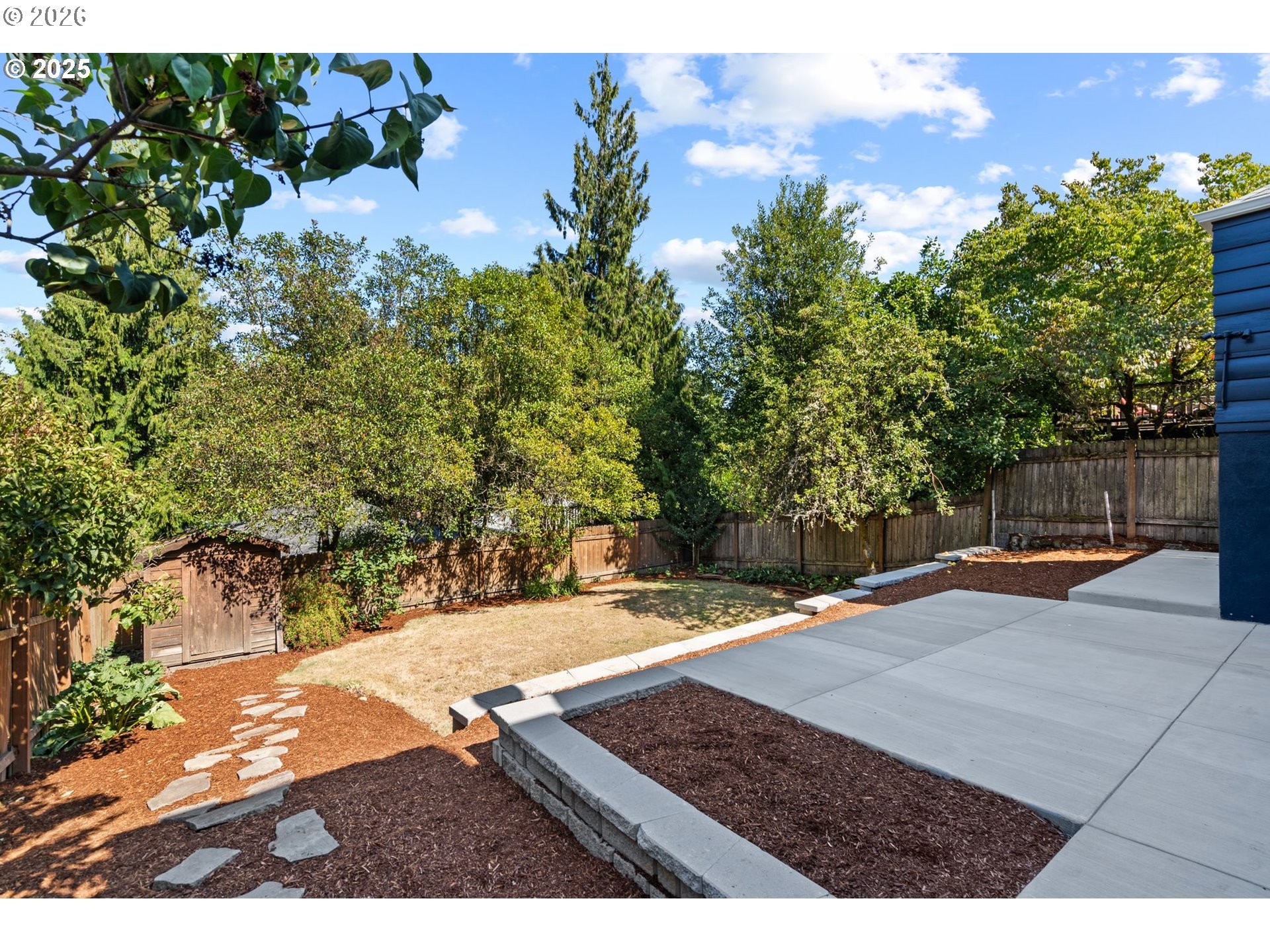 7776 Southwest 5th Avenue Portland, OR 97219 - Photo 42 of 46