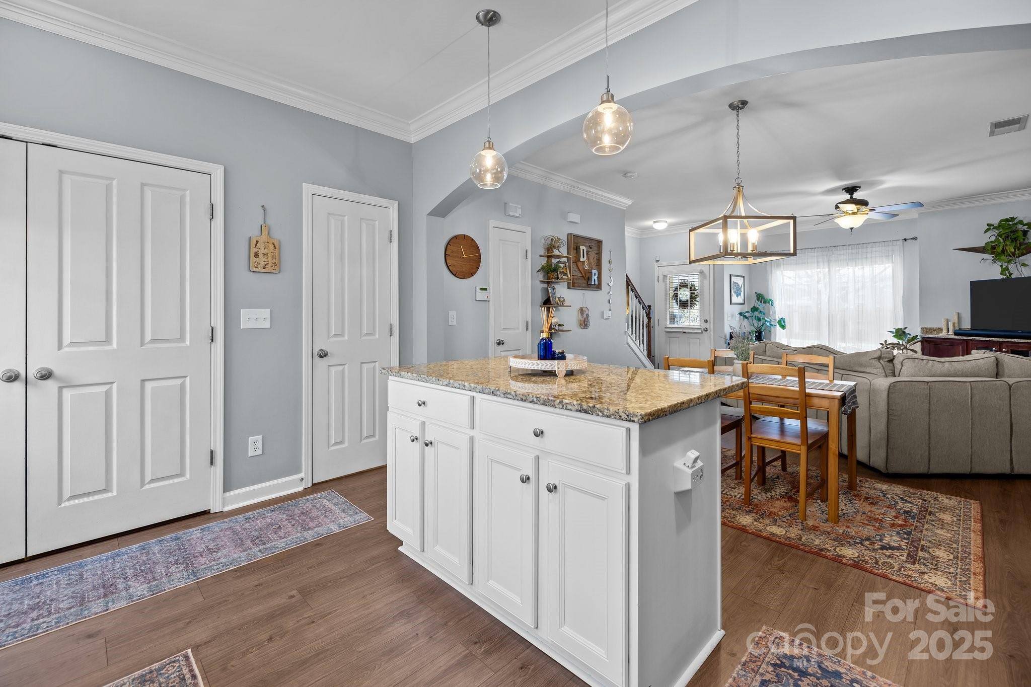 4126 Walker Road Charlotte, NC 28211 - Photo 12 of 32